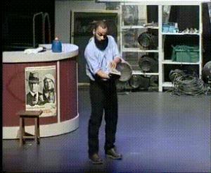 Gif avec les tags : ancien testament,bible,c'est écrit,colon,livre,regarde,talmud