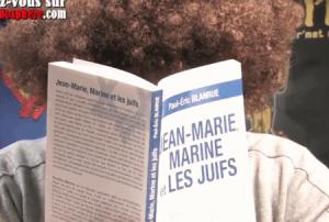 Gif avec les tags : Dieudo,Jean-Marie Marine et les Juifs,livre