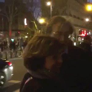 Gif avec les tags : Finkielkraut,nuit debout,pauvre con