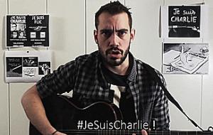Gif avec les tags : Je suis Charlie,chanson,gauchiste,guitare