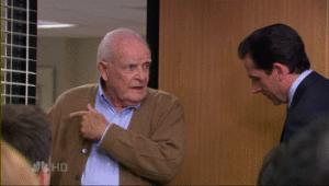 Gif avec les tags : porte,sortir,the office