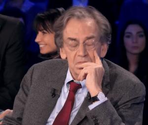 Gif avec les tags : Alain,Finkielkraut,bien,couché,est,finky,on,oui,pas,sûr