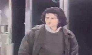 Gif avec les tags : BHL,entartré,tarte