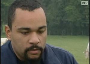 Gif avec les tags : Dieudo,Gabin,grimace