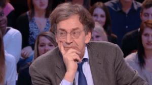 Gif avec les tags : Finkie,Finkielkraut,enfant,finky,grand journal,heureux,surprise