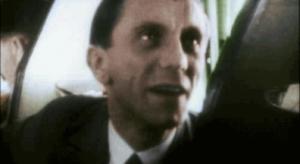 Gif avec les tags : Goebbels,lol,nazi,rire