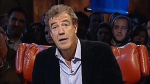 Gif avec les tags : clarkson,lol,mdr,rire,top gear