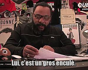 Gif avec les tags : Dieudo,enculé,pas le droit de le dire