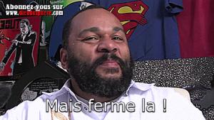 Gif avec les tags : Dieudo,ferme la,ferme ta gueule,rire