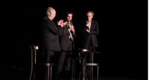 Gif avec les tags : BHL,Cukierman,Valls,bravo